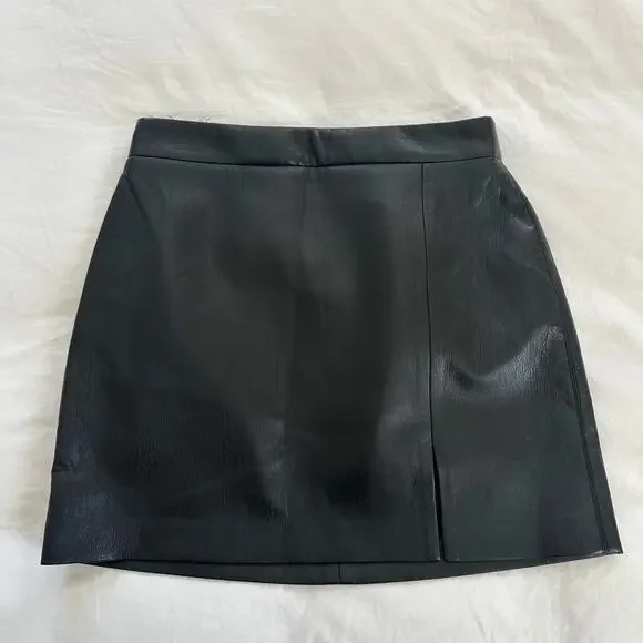 Aritzia Wilfred Patio High Waist Black Vegan Leather Mini Skirt Size S - Picture 1 of 7